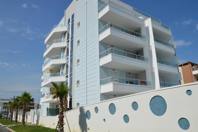 Case Vacanze Blue Bay Resort Roseto degli Abruzzi Kültér fotó