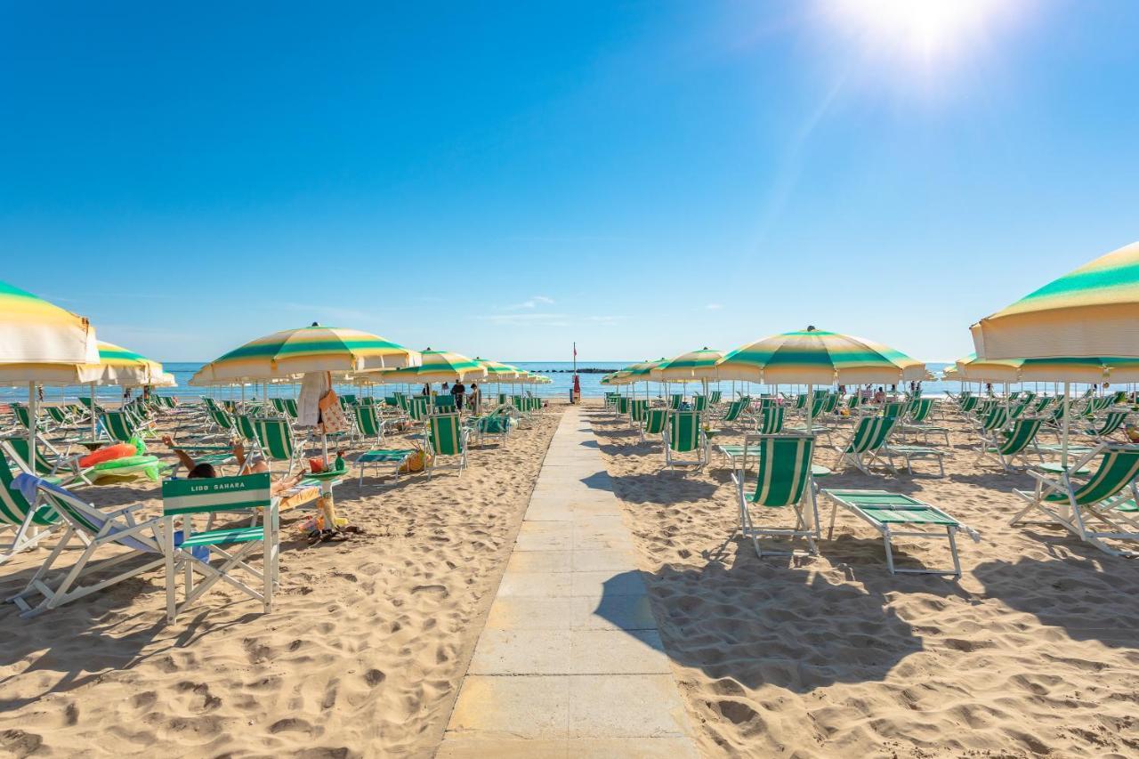 Case Vacanze Blue Bay Resort Roseto degli Abruzzi Kültér fotó