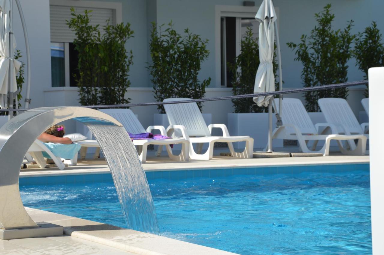Case Vacanze Blue Bay Resort Roseto degli Abruzzi Kültér fotó